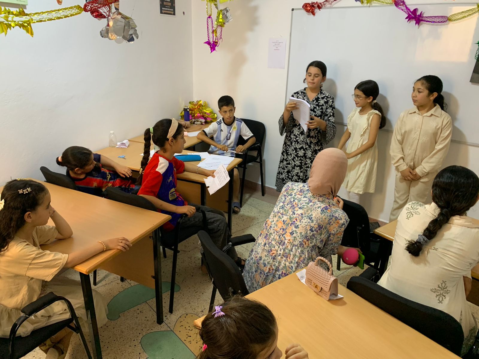Enfants du club de théâtre United Tamaghrabit