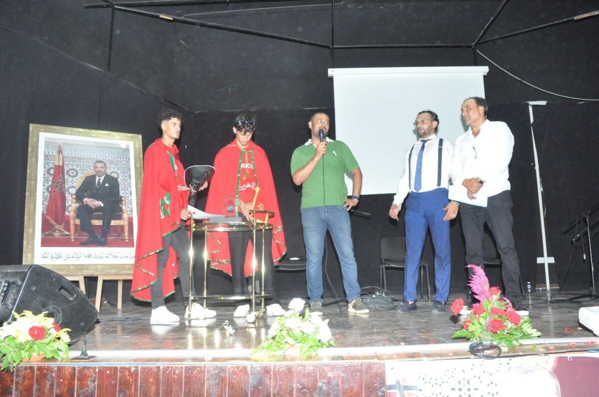 evenement de fete de trone
